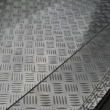 Лист нержавеющий рифленый г/к квинтет AISI 304 2,5 мм